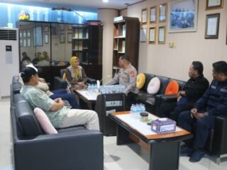 Kabid Humas Polda Papua Jalin Silaturahmi dengan Cenderawasih Pos untuk Perkuat Sinergitas Informasi dan Kemitraan Media