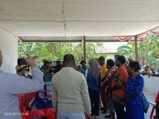 Sinergi Pemda dan Polsek Pantai Timur Bantu Korban Gempa