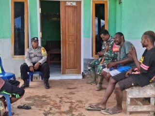 Wujudkan Sitkamtibmas Kondusif, Sat Binmas Polres Merauke Masifkan Program ‘Door to Door System’ (DDS)