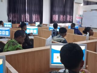 Hari Kedua CAT Akademik Casis Bintara Polres Jayawijaya Berjalan Lancar