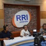 Dialog Interaktif Polisi Menyapa, Polda Papua Ajak Warga Taat Administrasi Kendaraan dan Pajak