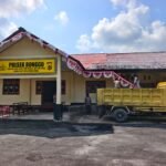 Semarakkan HUT Ke-81 Kemerdekaan RI, Polsek Bonggo Pasang Umbul-Umbul dan Bendera Merah Putih
