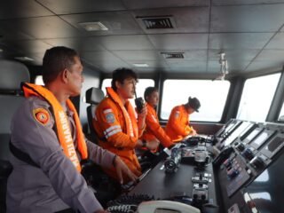 6 Hari Terombang-Ambing di Laut, 5 Korban Speedboat Hilang di Perairan Waropen Ditemukan Selamat