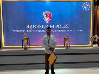Ismail Asso Serahkan Bukti Dugaan Korupsi Dana Otsus dan APBD Papua Pegunungan ke Bareskrim Polri