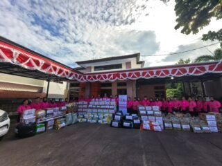Di Tengah Musibah, Polresta Jayapura Kota Hadir Beri Bantuan dan Dukungan bagi Pengungsi