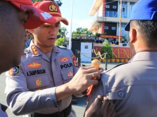 KA SPN Polda Papua Pimpin Upacara Penutupan dasar Bhayangkara dan Pengukuhan Resimen Siswa Diktuk Bintara Polri T.A. 2026